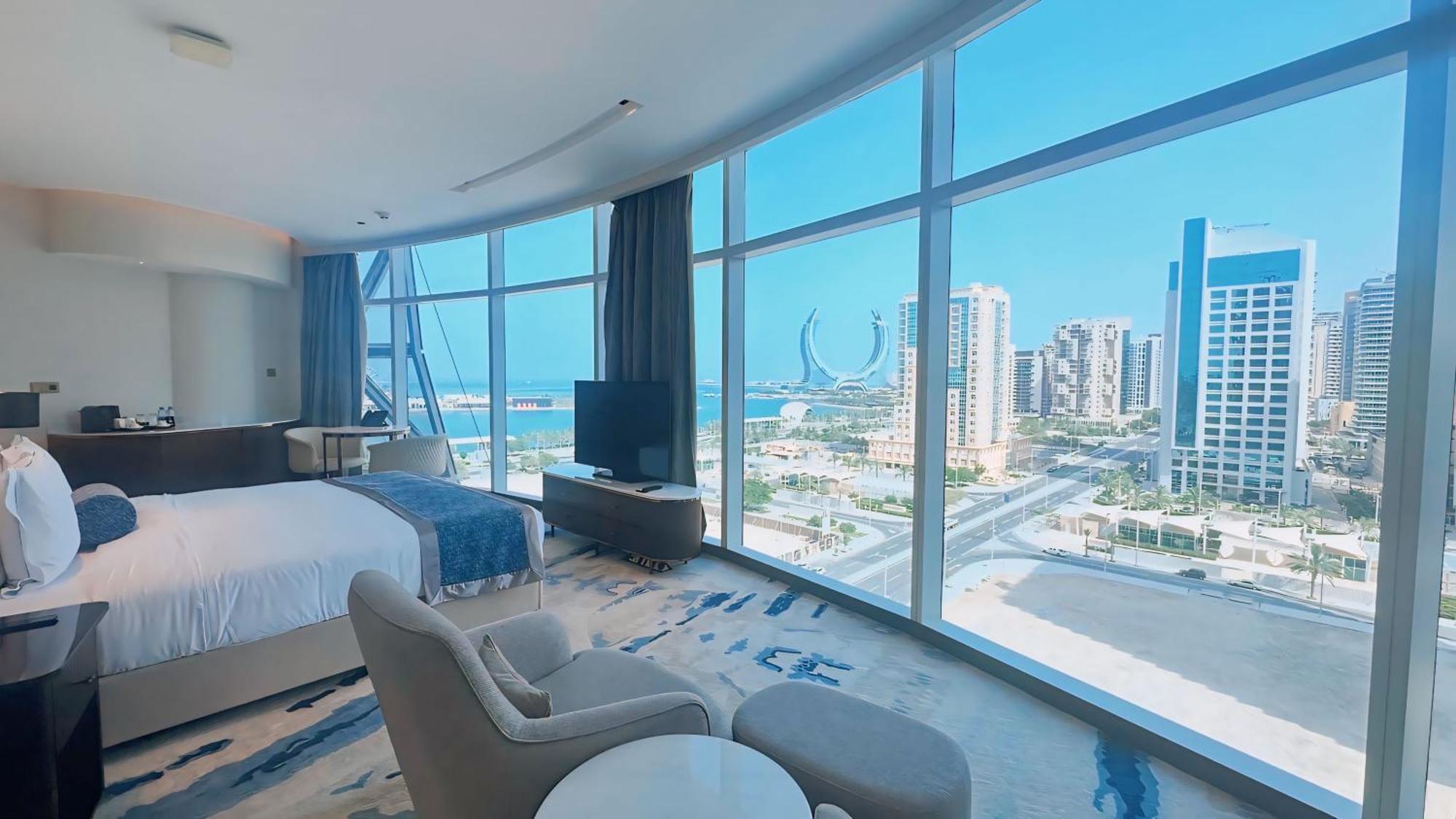 Century Marina Hotel - Lusail Kültér fotó A room at the hotel